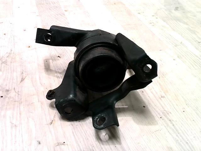 Support moteur droit TOYOTA COROLLA VERSO 2 PHASE 1 Diesel - 1