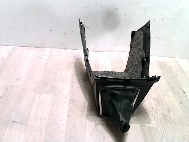 Console central (interieur plastique) TOYOTA COROLLA VERSO 2 PHASE 1 Diesel - 1