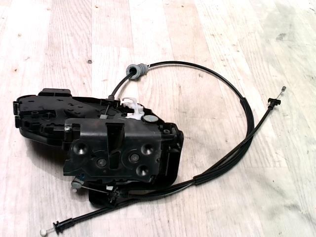 Serrure avant droit VOLVO C 30 PHASE 1 Diesel - 1