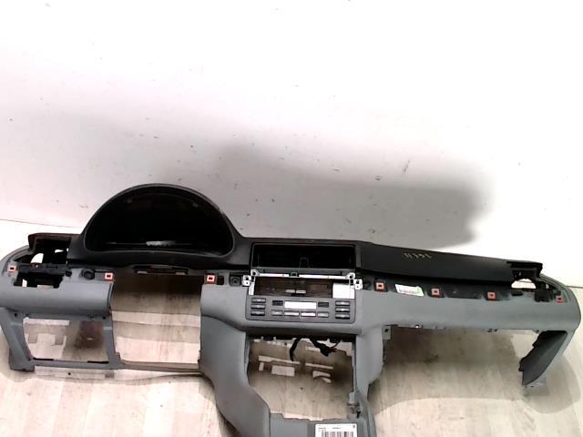 Tableau de bord BMW SERIE 3 E46 PHASE 1 Essence - 1