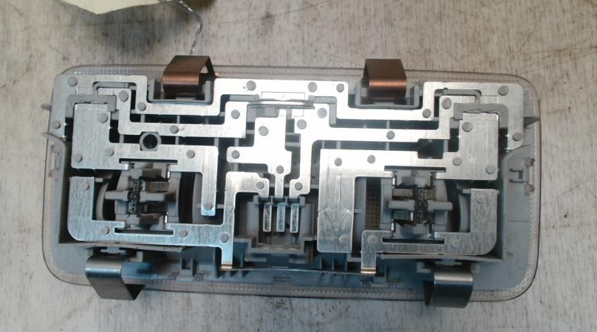 Eclairage de plafonnier TOYOTA YARIS 3 PHASE 1 Diesel - 1