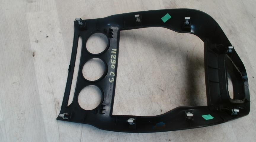 Console central (interieur plastique) CITROEN C3 2 PHASE 1 Diesel - 1
