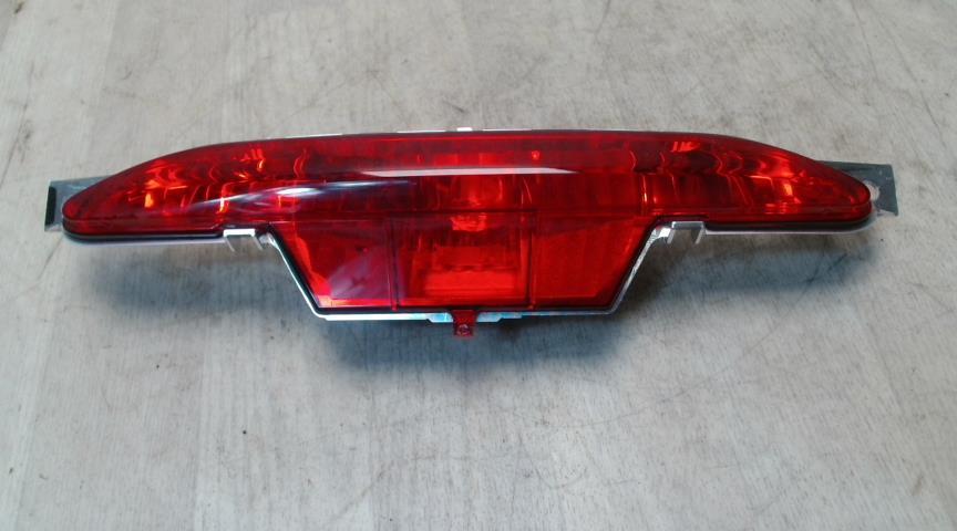 Feu arriere stop central PEUGEOT 208 1 PHASE 2 Essence - 1