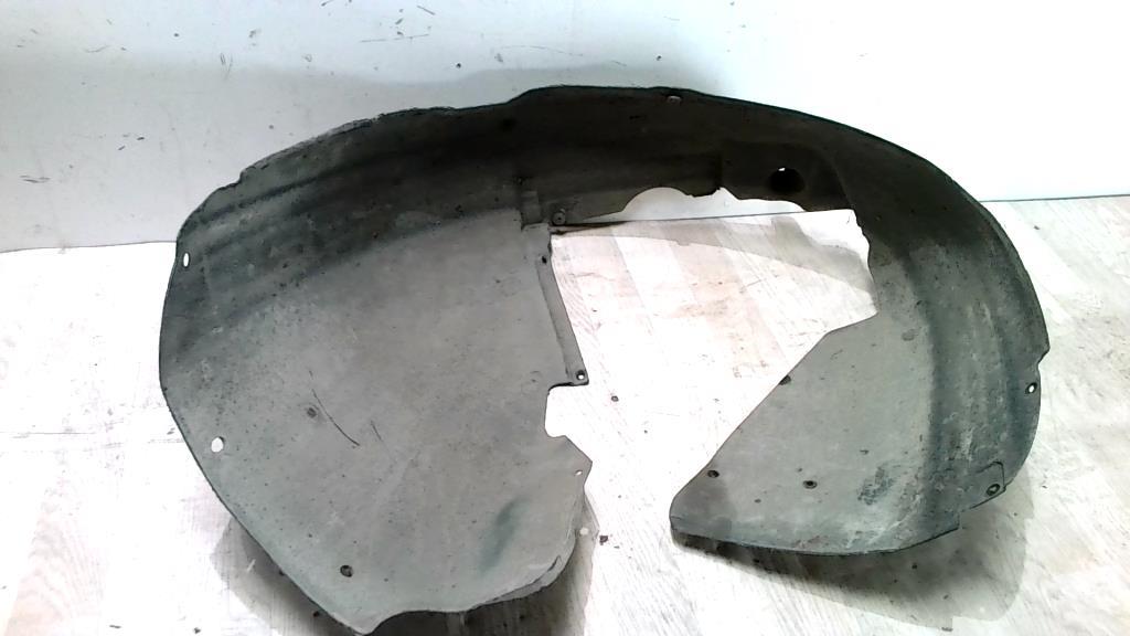 Pare boue avant gauche AUDI A4 2 PHASE 1 Diesel - 1