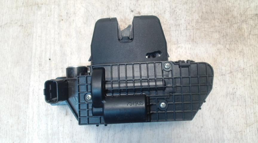 Serrure de coffre CITROEN C3 2 PHASE 1 Diesel - 1