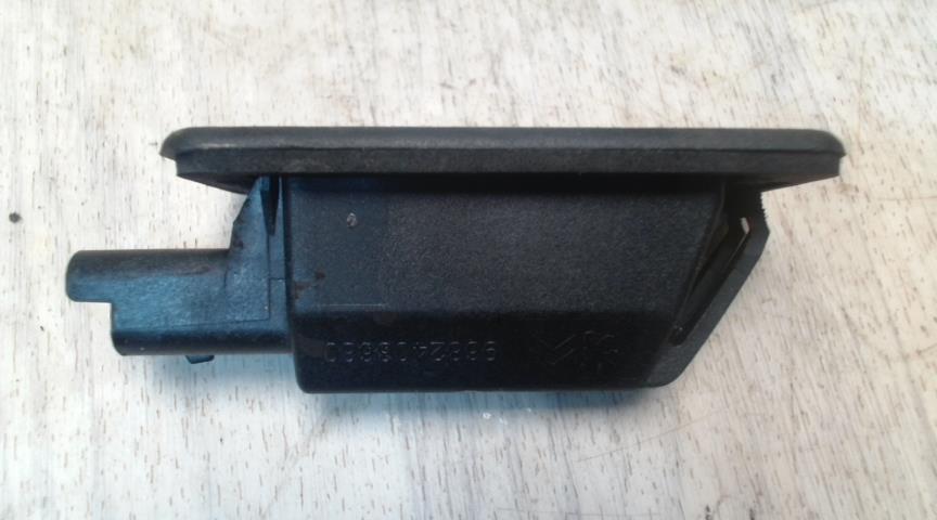 Eclairage de plaque PEUGEOT 208 1 PHASE 2 Essence - 1