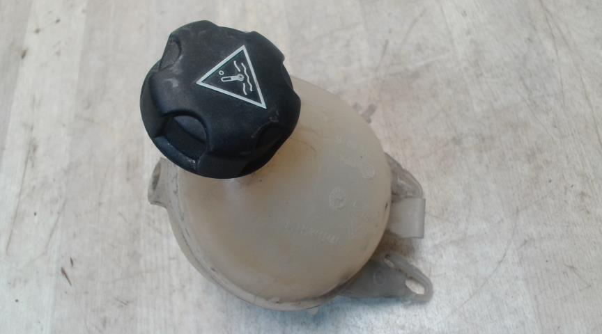 Vase d'expansion CITROEN C3 2 PHASE 1 Diesel - 1
