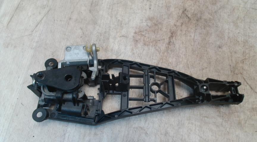 Support poignee porte avant gauche OPEL CORSA D PHASE 1 Diesel - 1