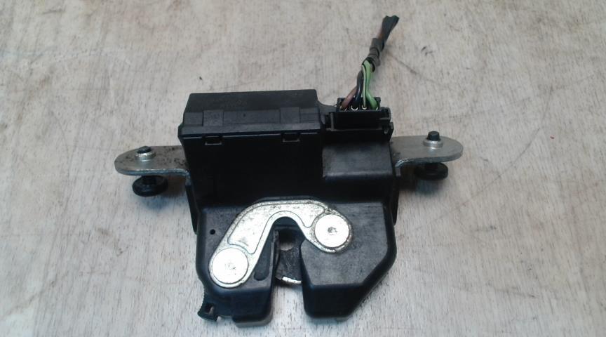 Serrure de coffre OPEL CORSA D PHASE 1 Diesel - 1