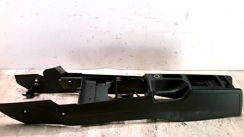 Console central (interieur plastique) AUDI A3 2 SPORTBACK PHASE 1 Diesel - 1