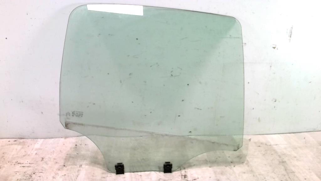 Vitre arriere droit CITROEN C3 2 PHASE 1 Diesel - 1