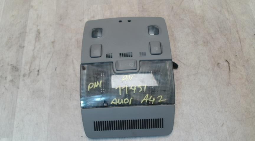 Eclairage de plafonnier AUDI A4 2 PHASE 1 Diesel - 1