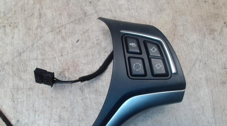 Commande autoradio BMW X1 E84 PHASE 2 Diesel - 1