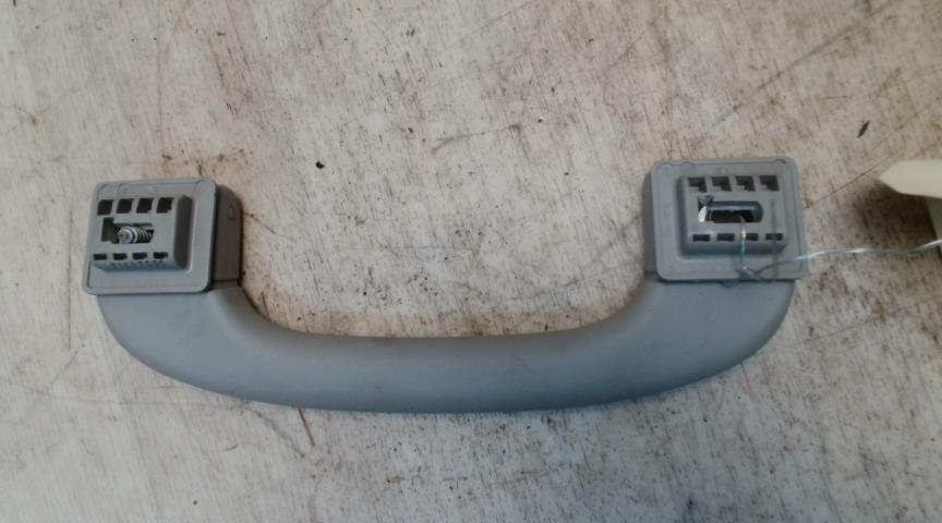 Poignee de maintien avant droit BMW X1 E84 PHASE 2 Diesel - 1