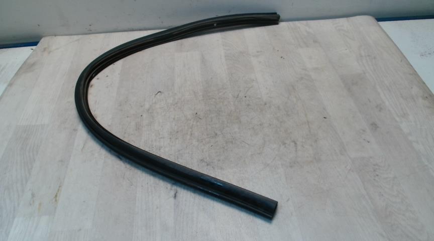 Joint de porte PEUGEOT 208 1 PHASE 2 Essence - 1