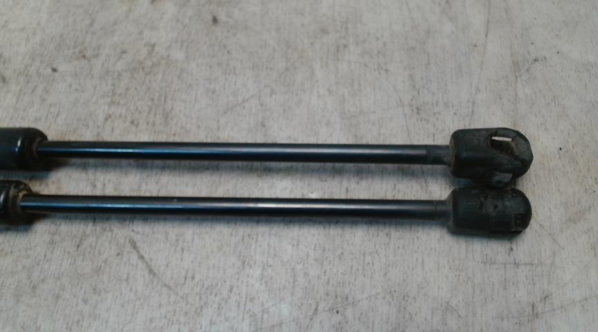 Verin de coffre OPEL ASTRA H PHASE 1 Diesel - 1