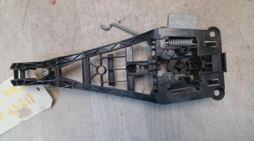 Support poignee porte avant gauche OPEL ASTRA H PHASE 1 Diesel - 1