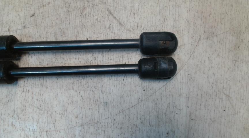 Verin de coffre SEAT TOLEDO 2 Diesel - 1