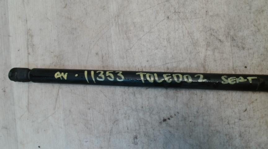 Verin de capot SEAT TOLEDO 2 Diesel - 1