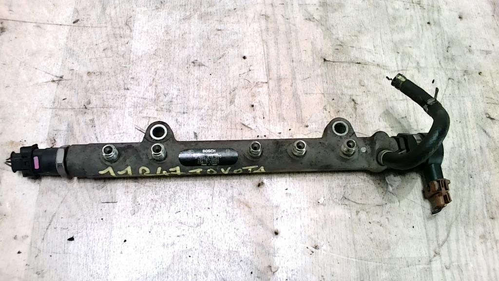 Rampe injection TOYOTA YARIS VERSO PHASE 1 Diesel - 1