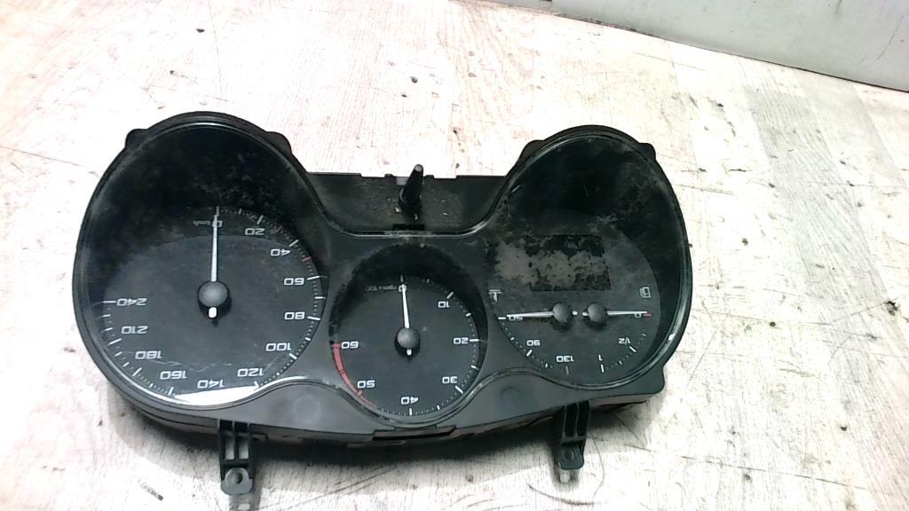 Compteur SEAT LEON 2 PHASE 1 Diesel - 1