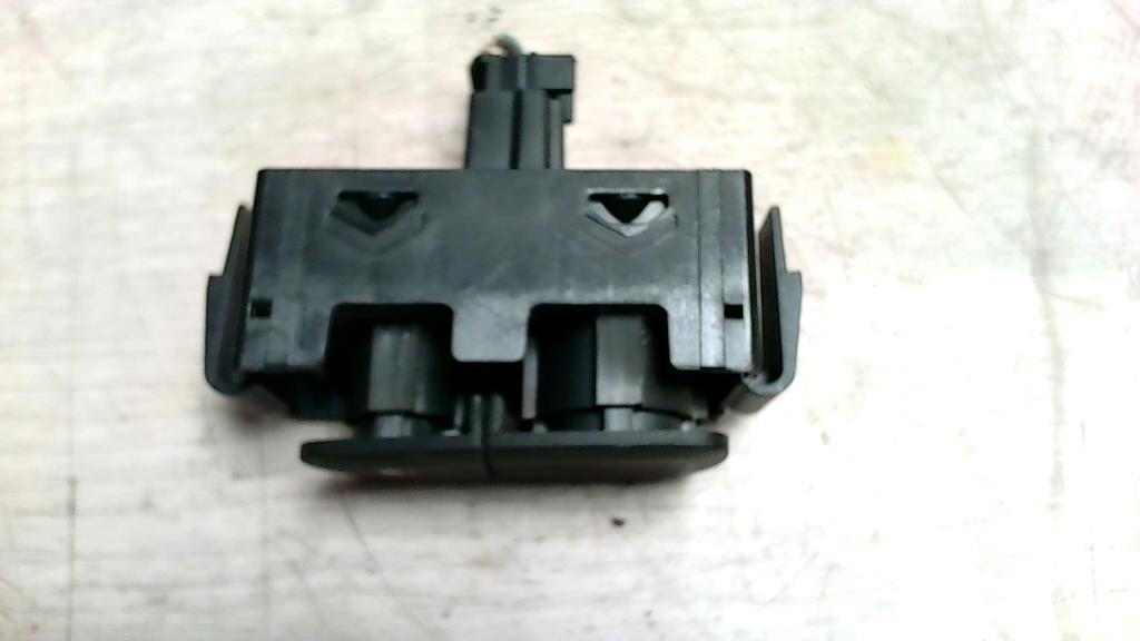 Bouton de warning RENAULT GRAND SCENIC 3 PHASE 1 Diesel - 1