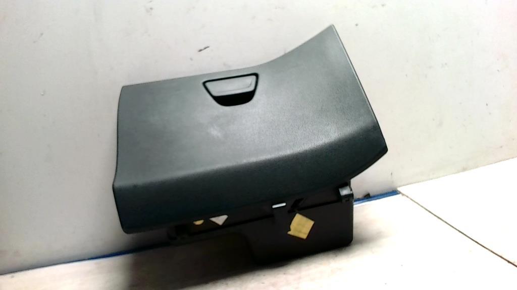 Boite a gants FORD FIESTA 6 PHASE 1 Diesel - 1