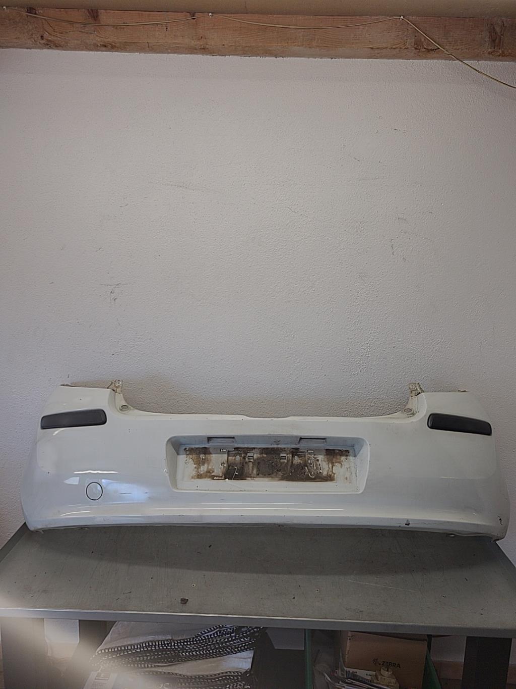Pare choc arriere RENAULT CLIO 3 PHASE 1 Diesel - 1