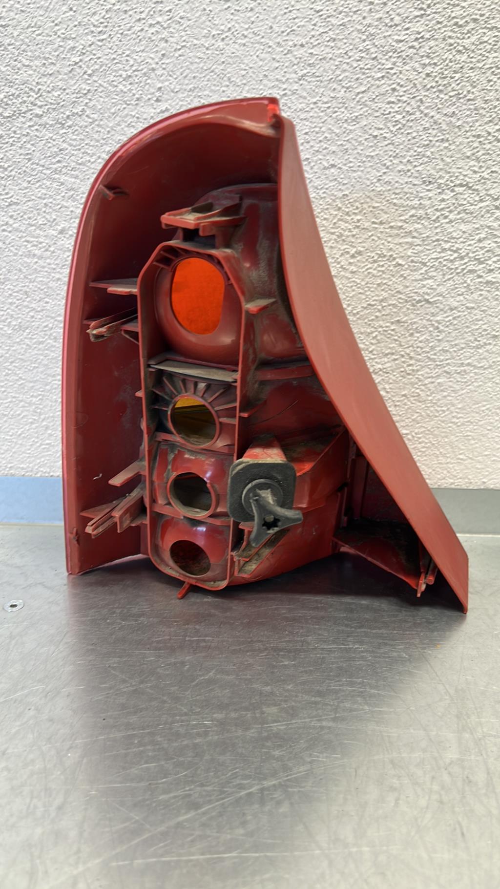 Feu arriere secondaire droit (feux) RENAULT CLIO 2 PHASE 1  - 1