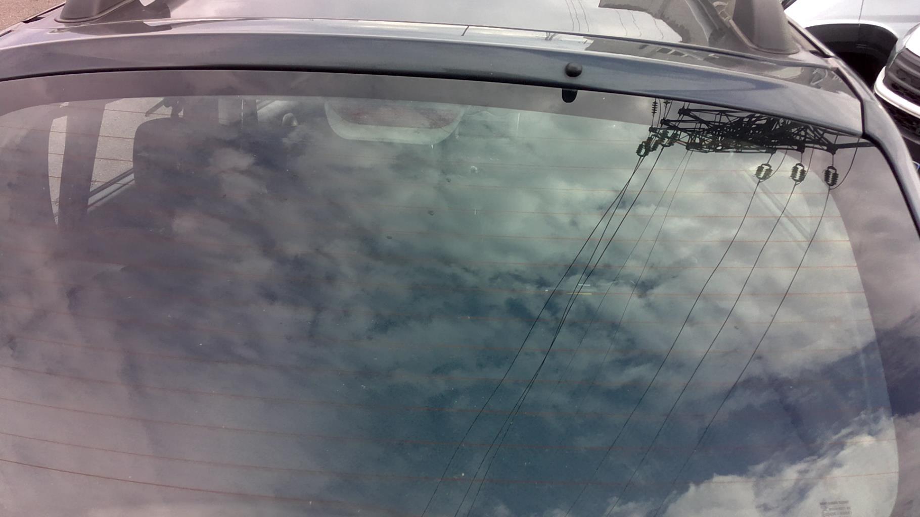 Feu arriere stop central DACIA SANDERO 1 Diesel - 1