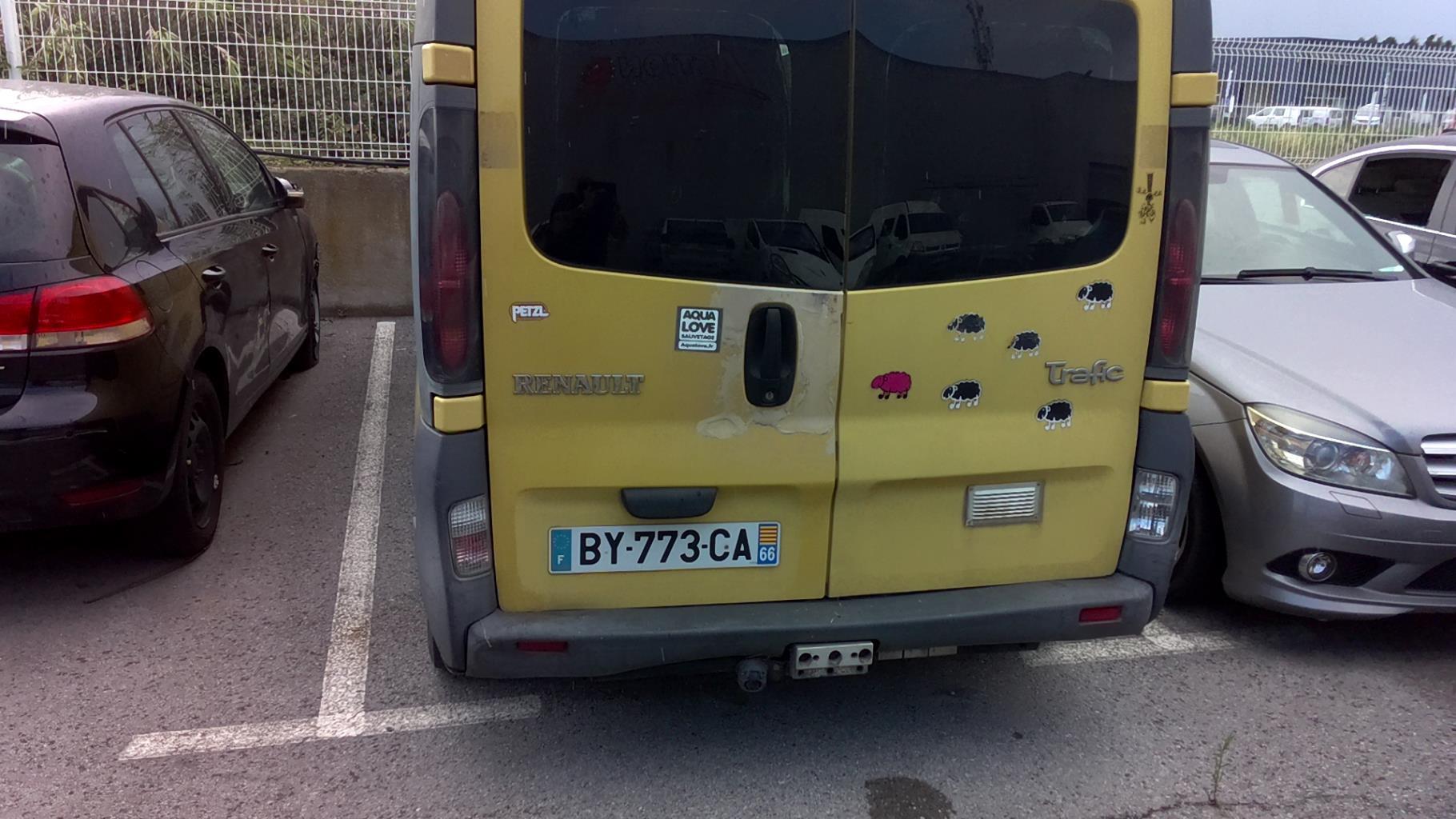 Porte de coffre gauche RENAULT TRAFIC 2 PHASE 1 Diesel - 1