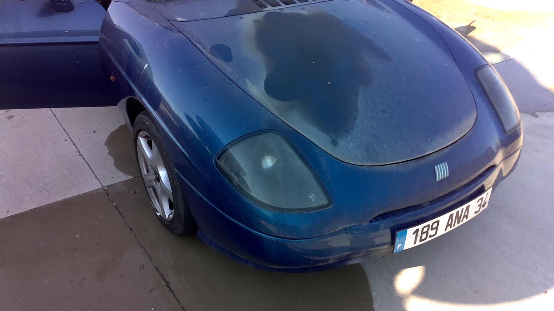 Charniere de capot FIAT BARCHETTA  - 1