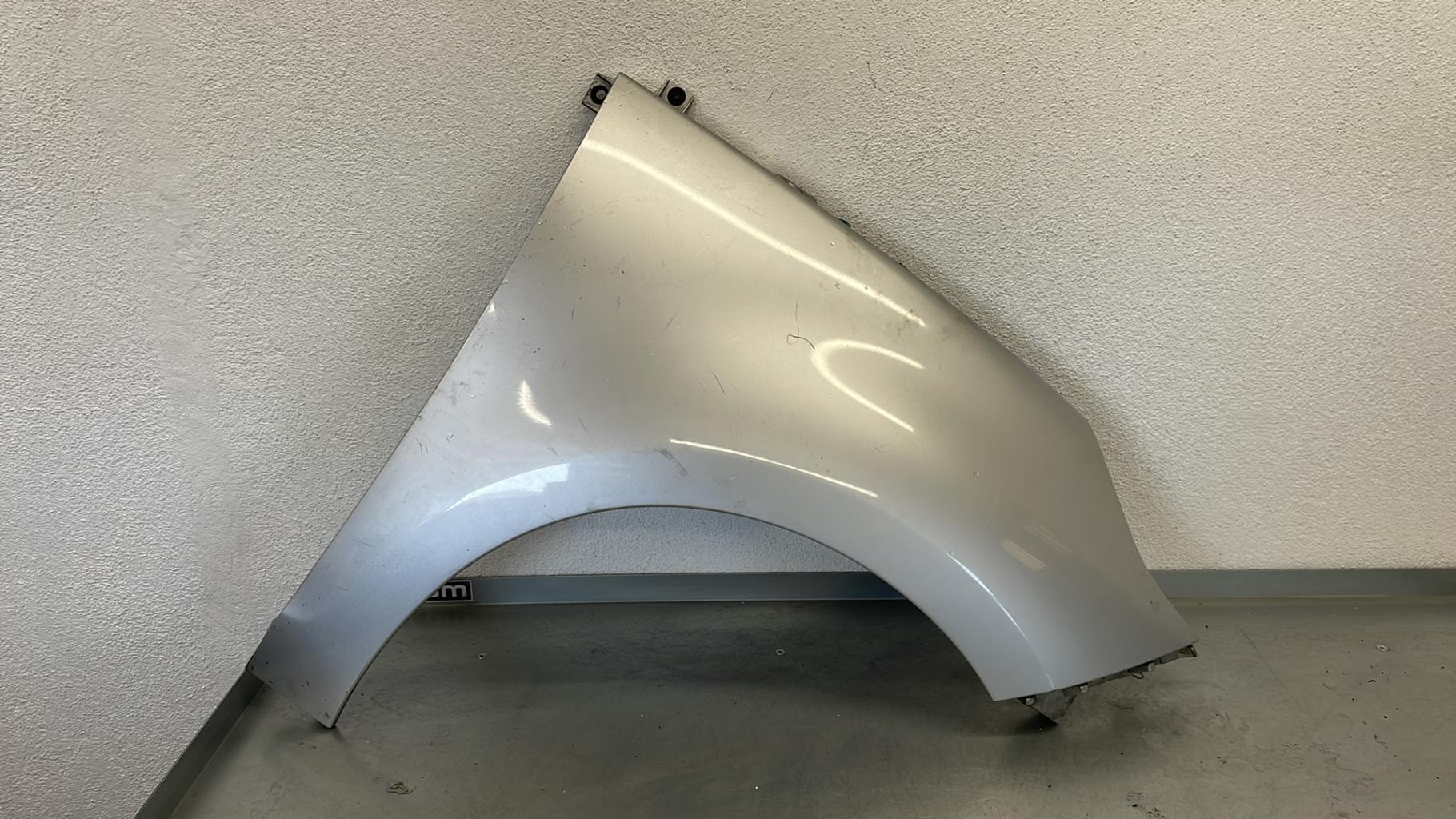 Aile avant droit RENAULT SCENIC 3 PHASE 1  - 1
