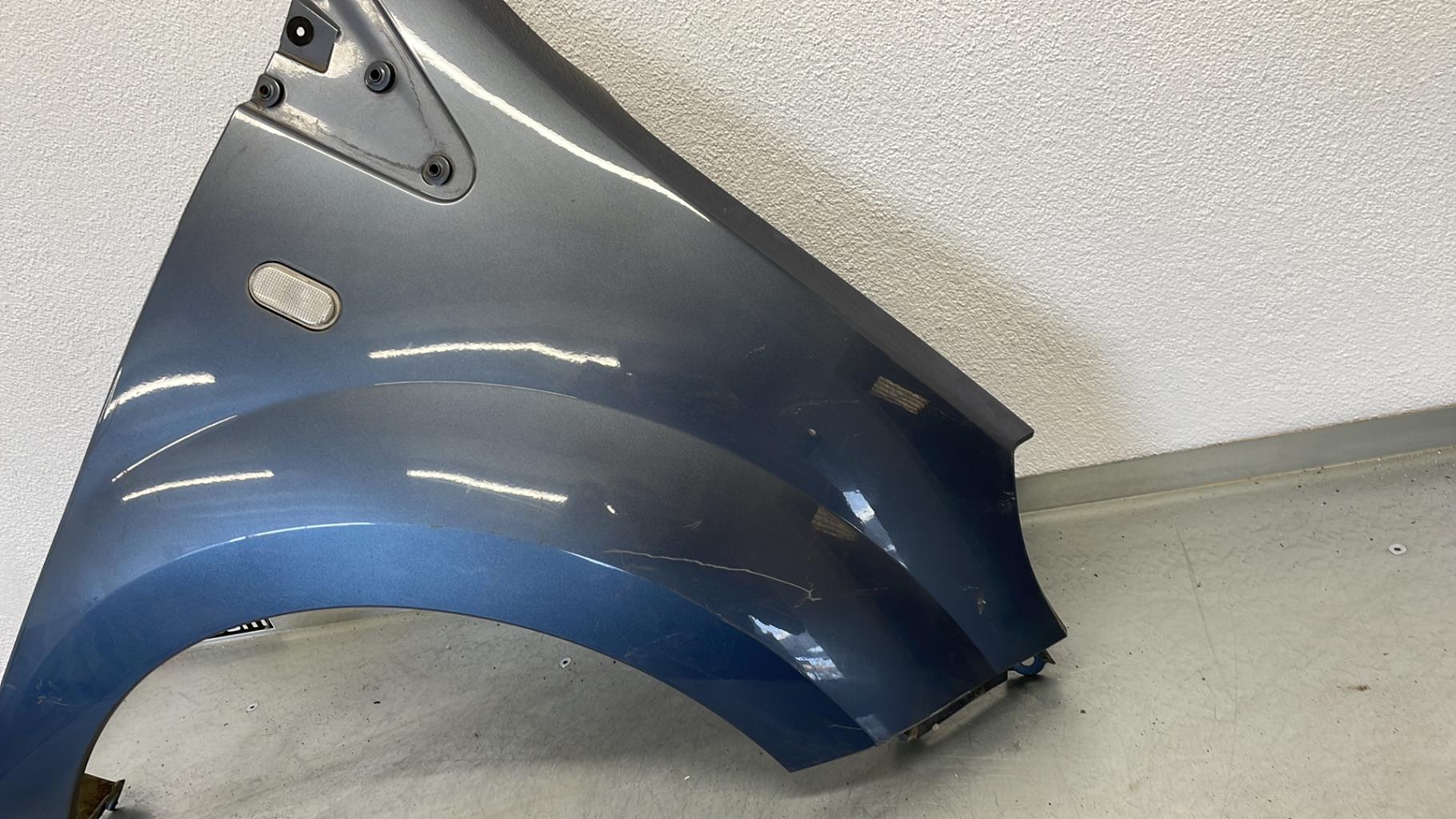 Aile avant droit RENAULT TWINGO 2 PHASE 1  - 1