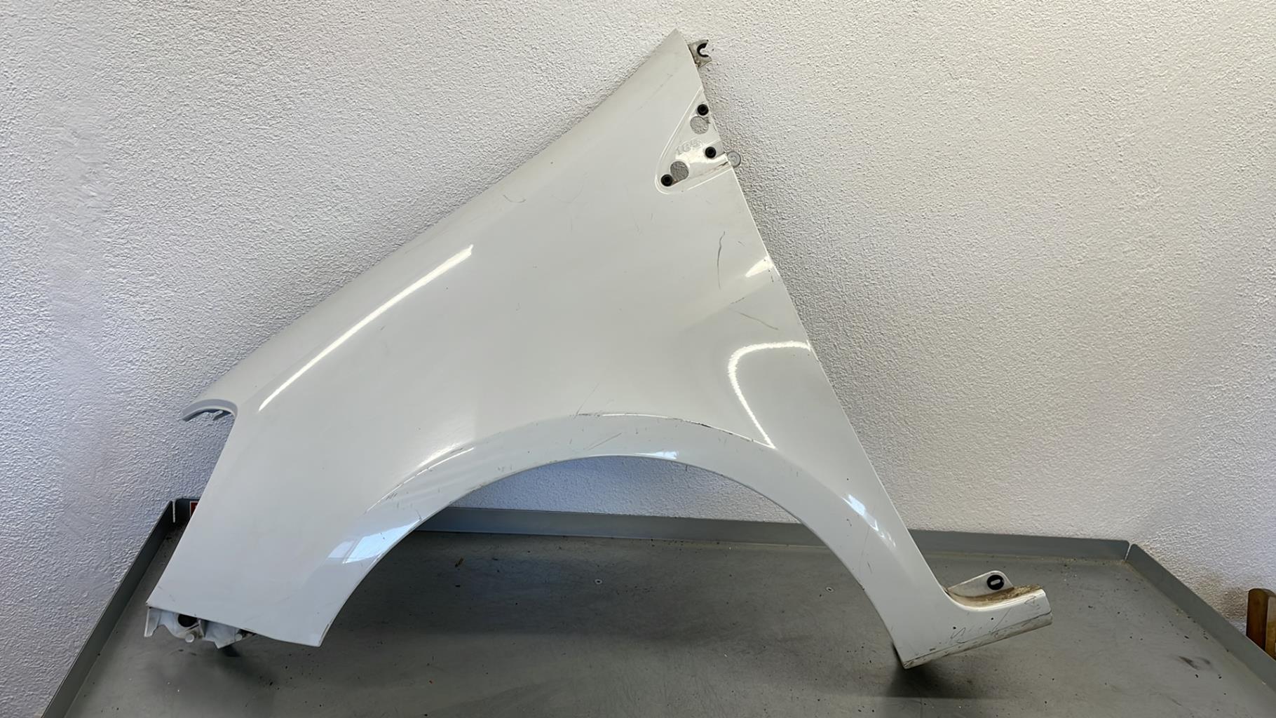 Aile avant gauche RENAULT CLIO 3  - 1
