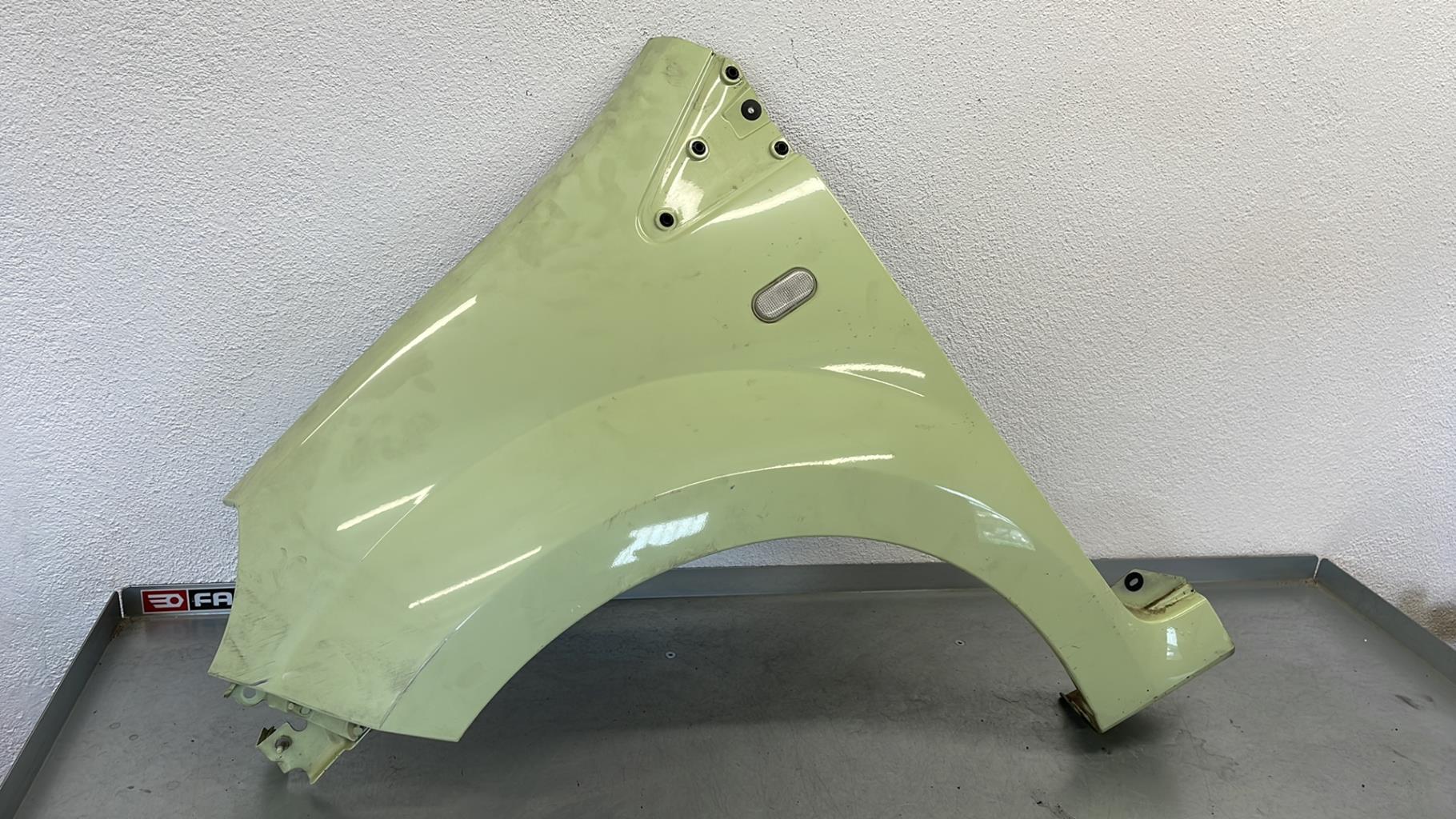 Aile avant gauche RENAULT TWINGO 2 PHASE 1  - 1