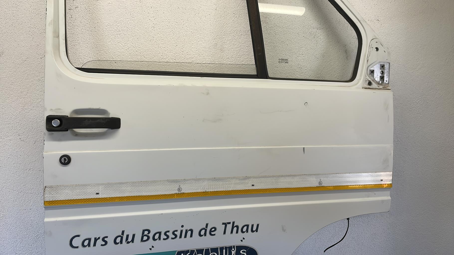 Porte avant droit RENAULT TRAFIC 1 PHASE 1  - 1