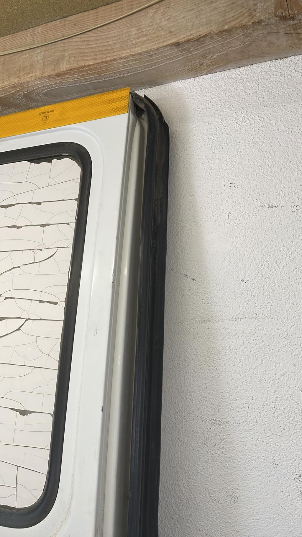 Porte de coffre gauche RENAULT TRAFIC 1 PHASE 1  - 1