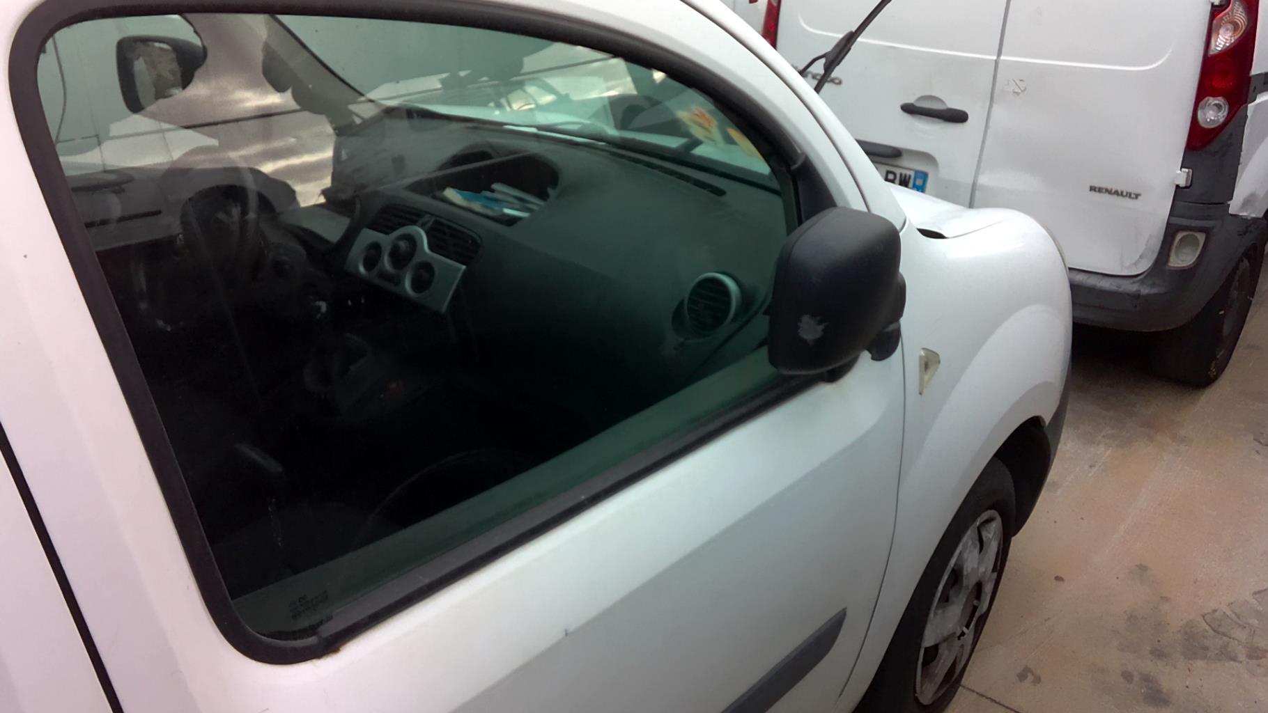 Vitre avant droit RENAULT KANGOO 2 PHASE 1 Diesel - 1