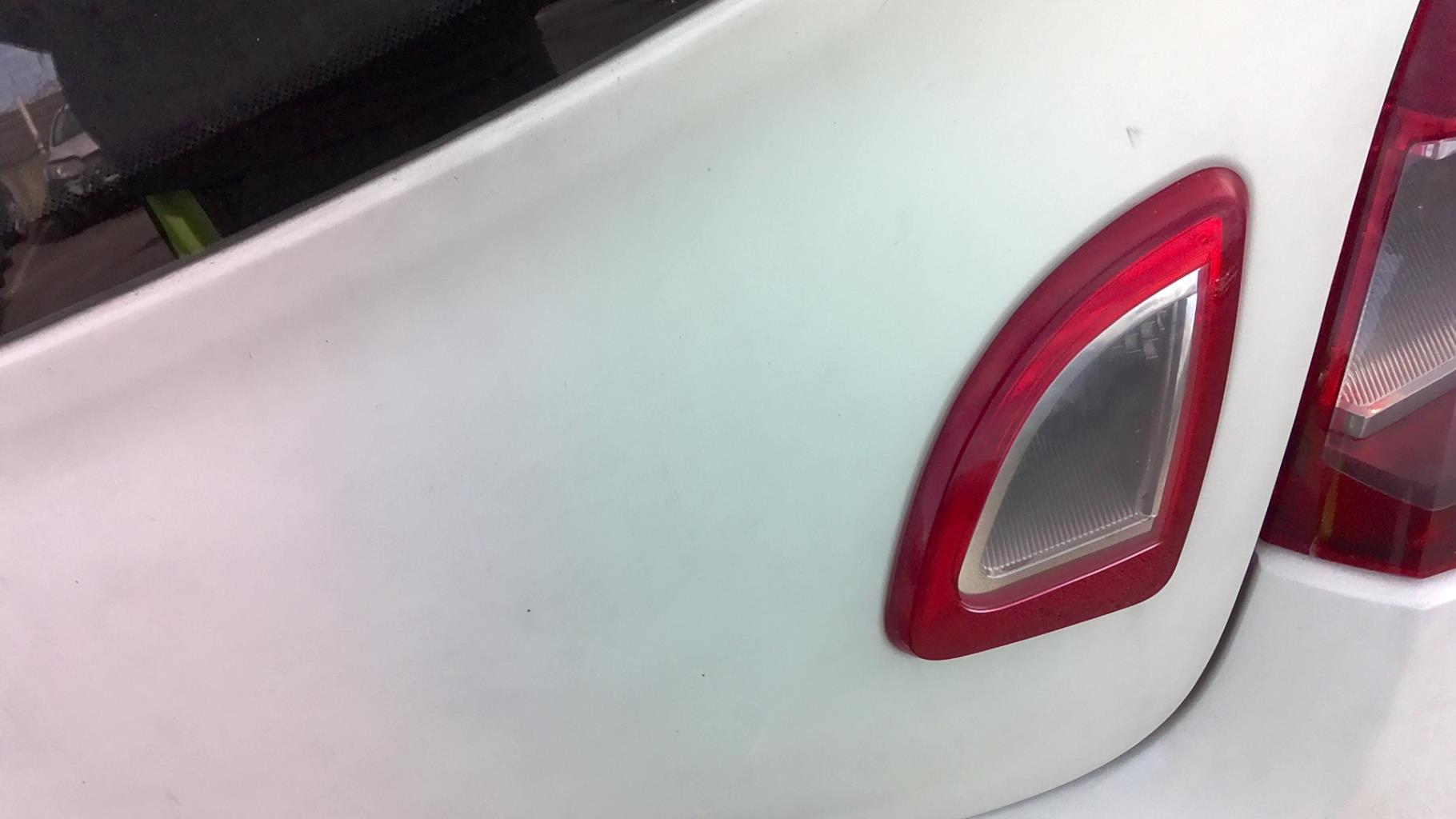 Feu arriere secondaire droit (feux) RENAULT TWINGO 2 PHASE 2 Diesel - 1