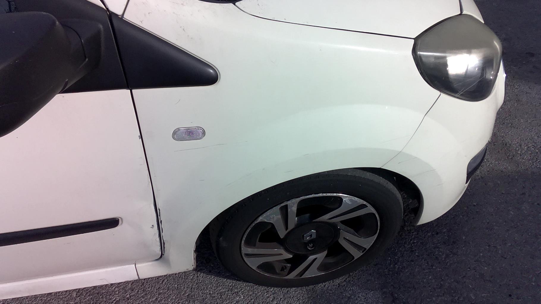 Aile avant droit RENAULT TWINGO 2 PHASE 2 Diesel - 1