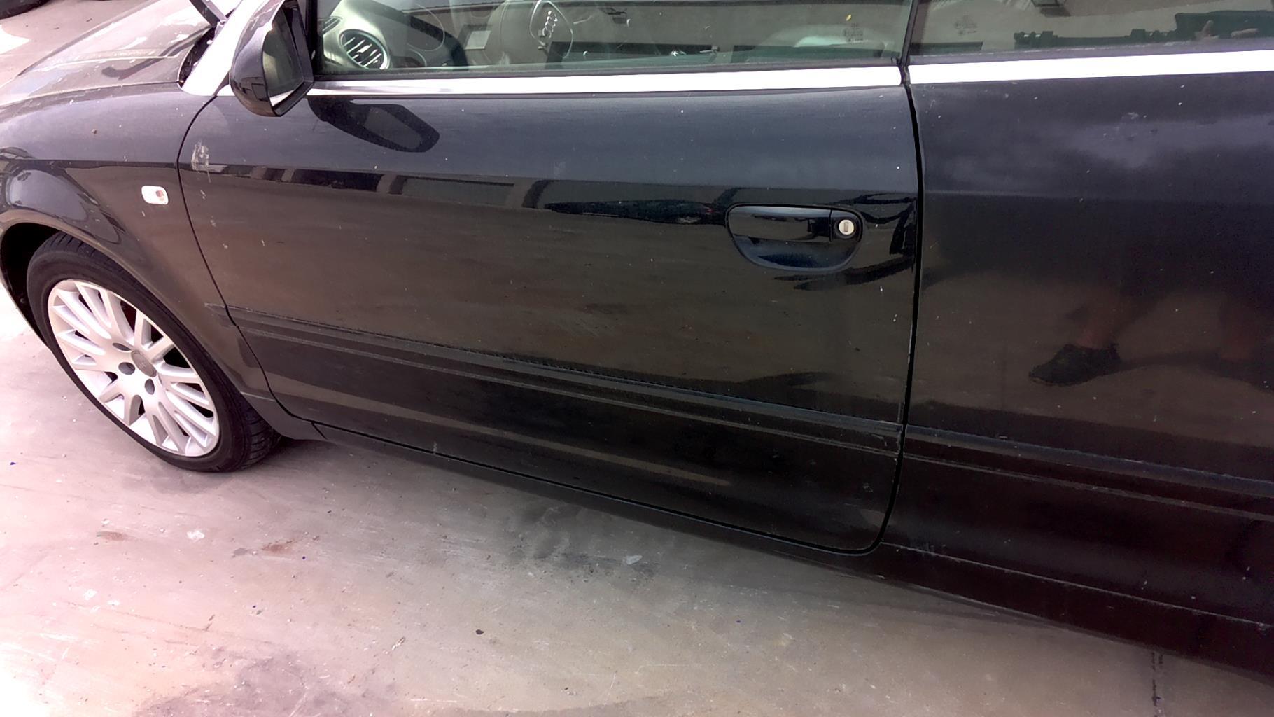 Porte avant gauche AUDI A4 2 CABRIO PHASE 1 Diesel - 1