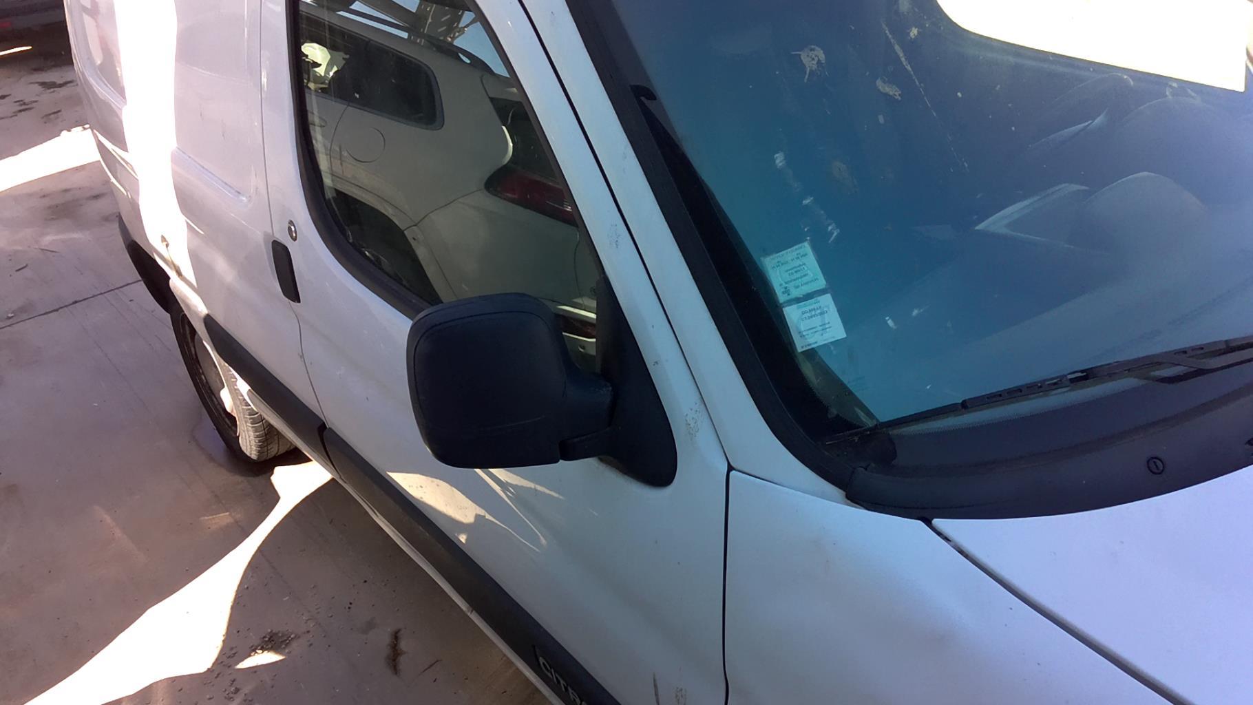 Porte avant droit CITROEN BERLINGO 1 PHASE 2 Diesel - 1