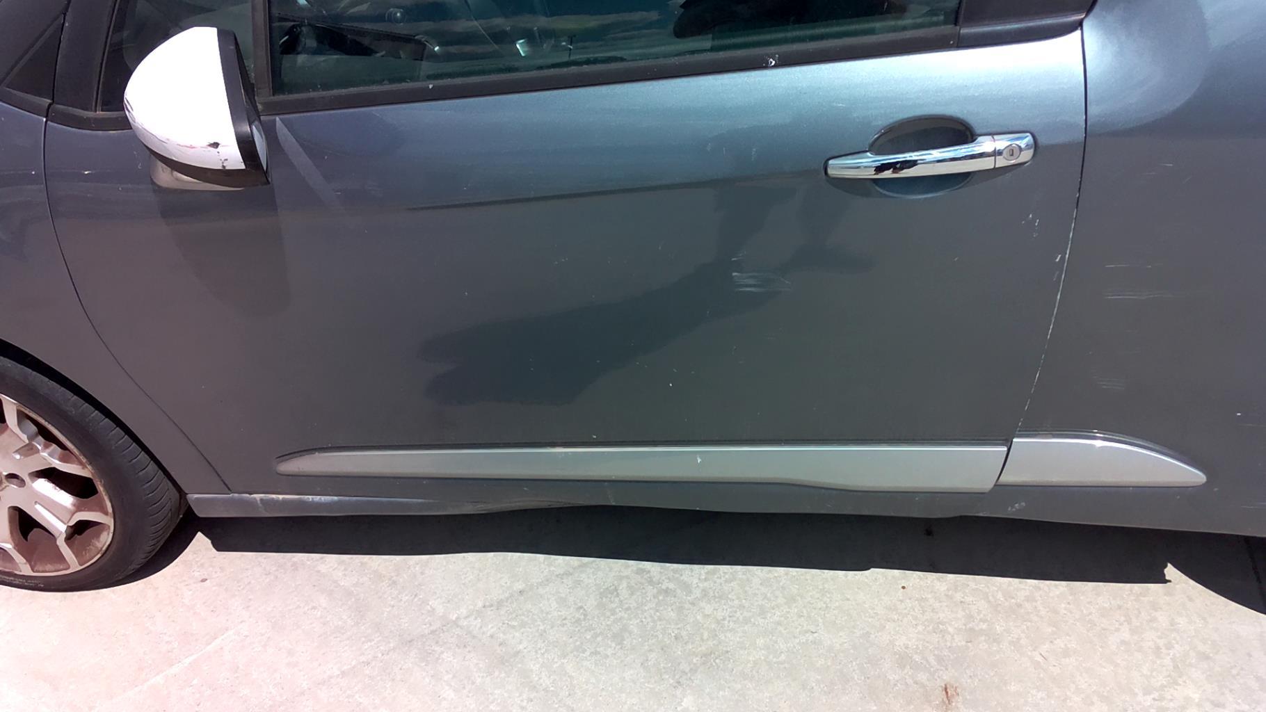 Porte avant gauche CITROEN DS3 PHASE 1 Essence - 1