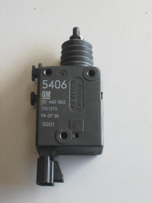 Boitier de centralisation OPEL ASTRA G Diesel - 1