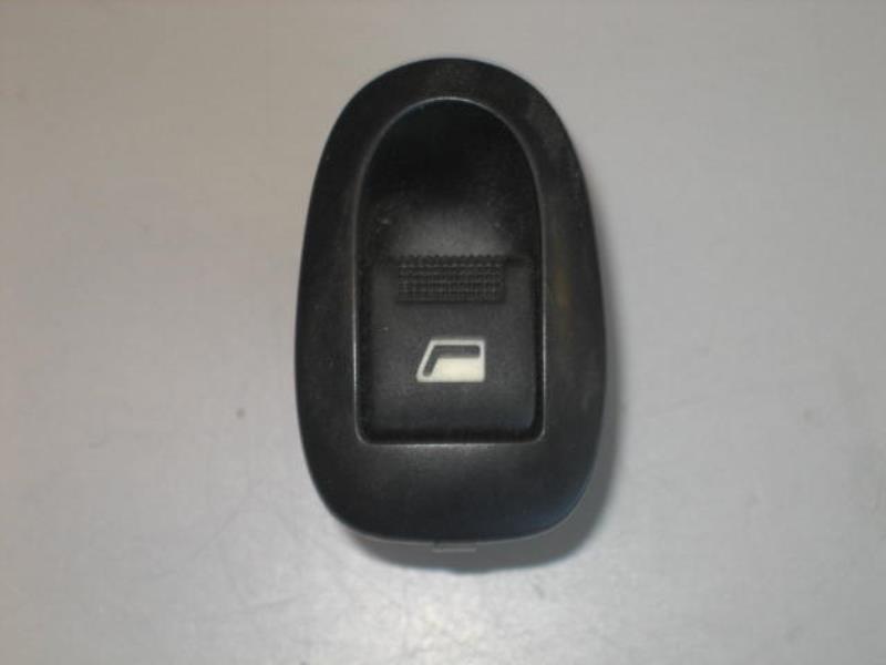 Interruttore lavacristalli posteriore destro CITROEN C3 1 PHASE 1 Diésel - 1