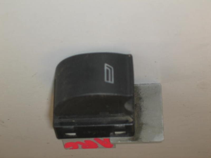Interruttore lavacristalli posteriore sinistro AUDI A3 1 PHASE 1 Diésel - 1