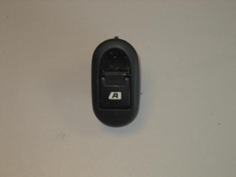 Interruttore lavacristalli anteriore sinistro CITROEN C3 1 PHASE 1 Diésel - 1