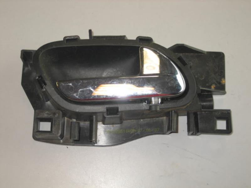 Maniglia interna anteriore destra PEUGEOT 207 PHASE 1 Diésel - 1
