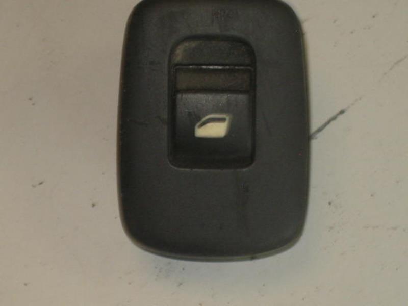 Interruttore lavacristalli posteriore destro PEUGEOT 207 PHASE 1 Diésel - 1
